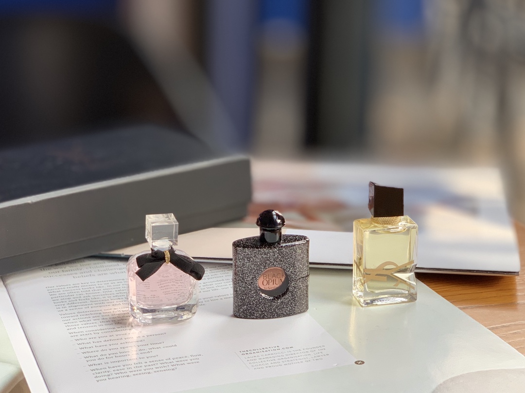 Saint Laurent perfume